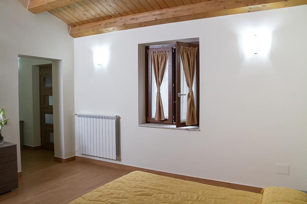 Affittacamera La Dormiente Torrecuso Exteriör bild